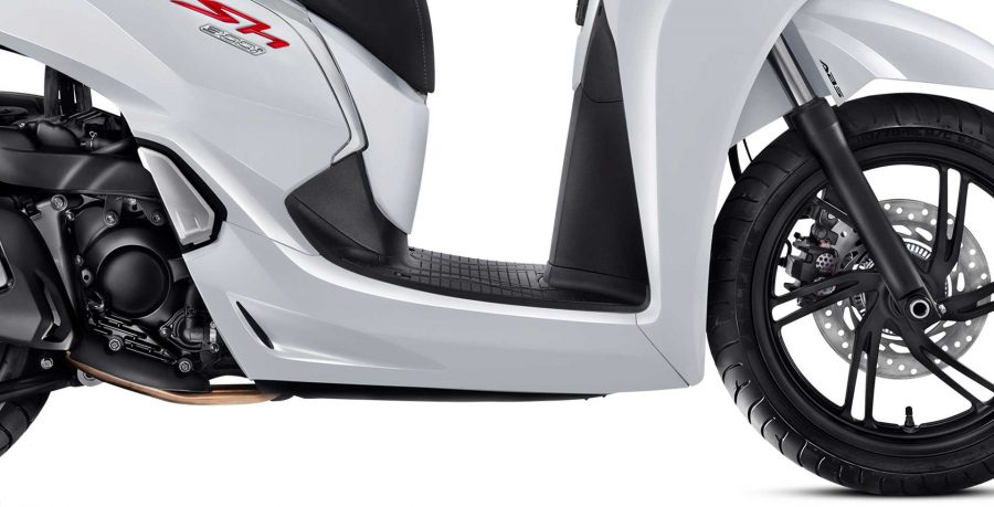 Honda SH 300i: potência e autonomia com muito estilo