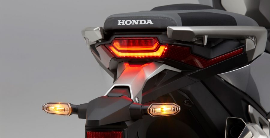 Honda X-ADV: a única scooter aventureira e esportiva