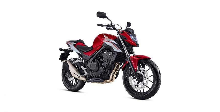 Honda CB 650F tem 4 cilindros e muita potência