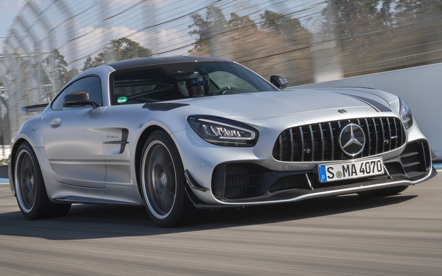 Mercedes-AMG GT R PRO chega ao Brasil