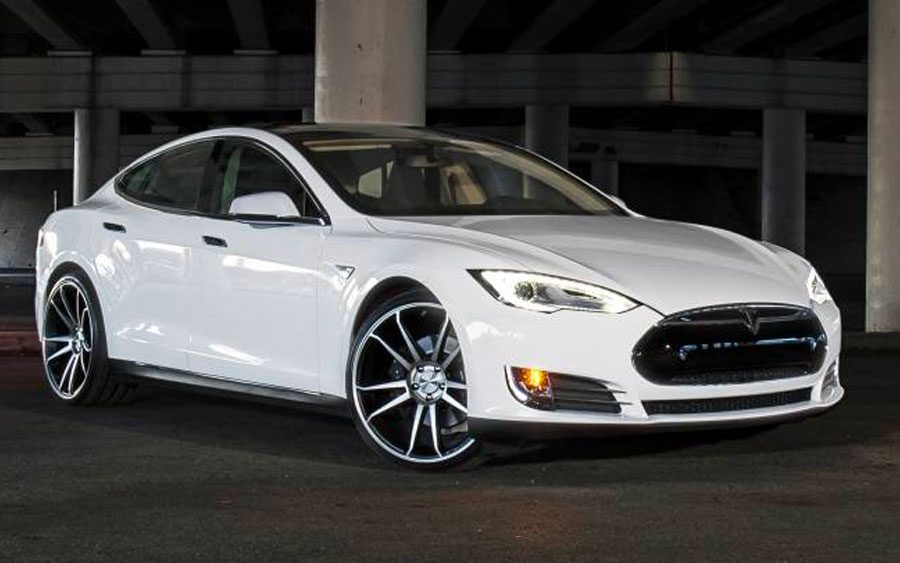 Preço dos carros elétricos da Tesla Motors está distante da realidade do Brasil