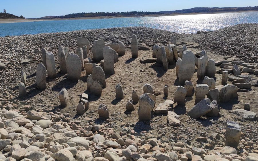 Stonehenge espanhol ressurge após 60 anos