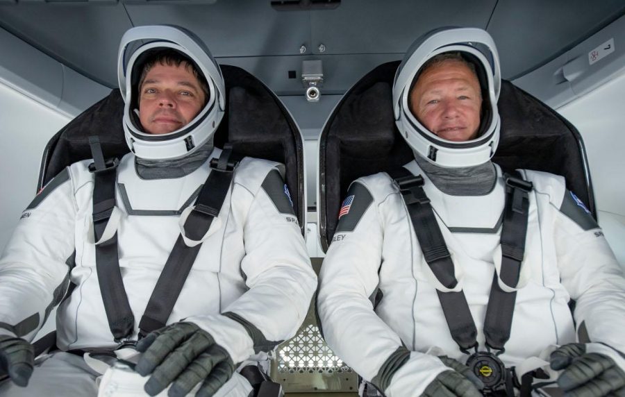 Bob Behken (à esquerda) e Doug Hurley, os astronautas que participam da missão/Foto: Nasa
