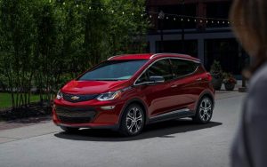 Chevrolet quer vender mais carros elétricos ampliando rede de concessionárias