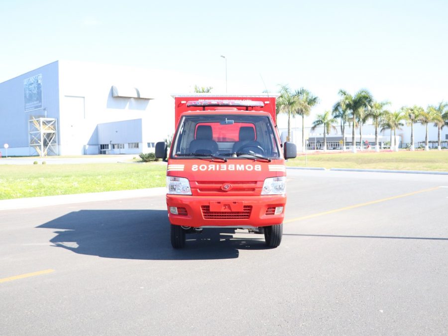 Fábrica de Araquari (SC) do BMW Group Brasil adota Unidade exclusiva e customizada de Combate a Incêndio totalmente elétrica