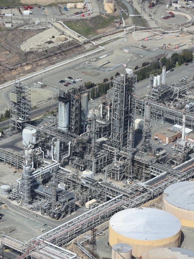 Petrobras : preço do diesel abaixa em R$ 0,18