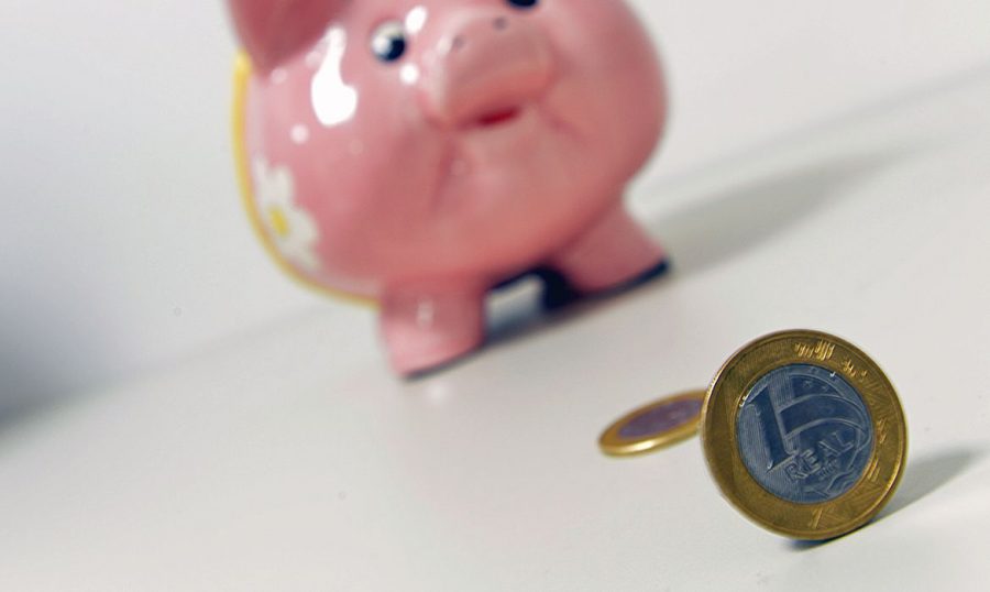 Poupança deixa de perder para inflação após dois anos(Marcello Casal Jr / Agência Brasil)