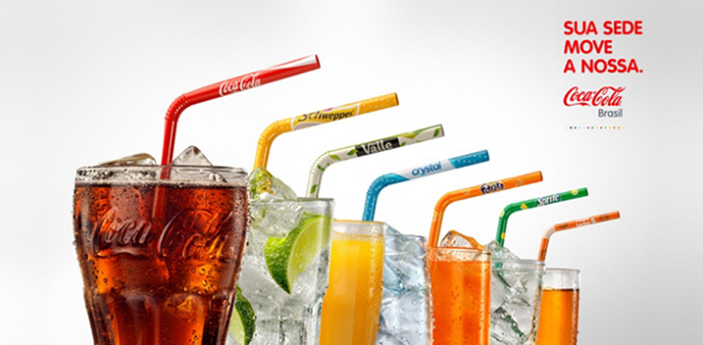 A Coca-Cola Brasil reuniu, em 2015, diversas opções de produtos na campanha “Sua sede move a nossa”.