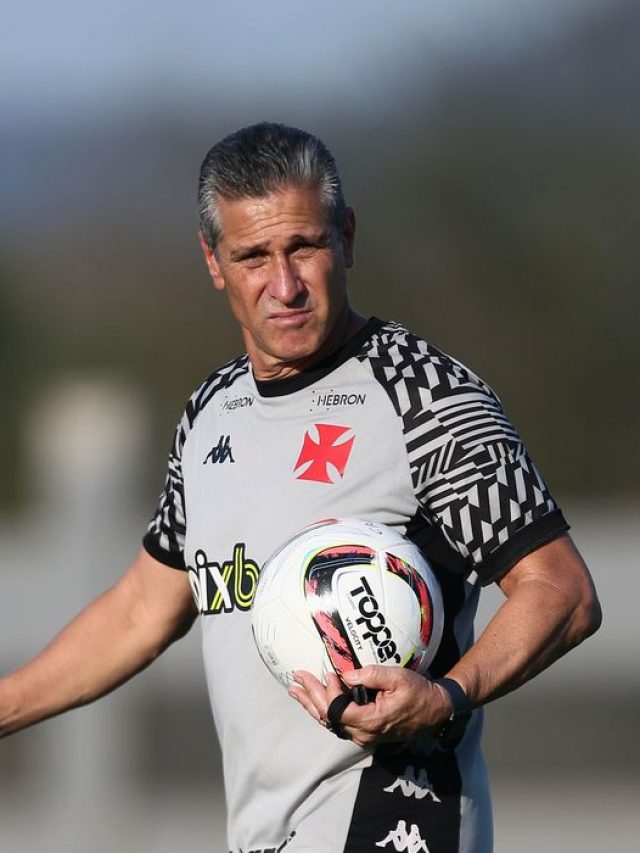 Técnico Jorginho saiu do Vasco; time anunciou saída do profissional