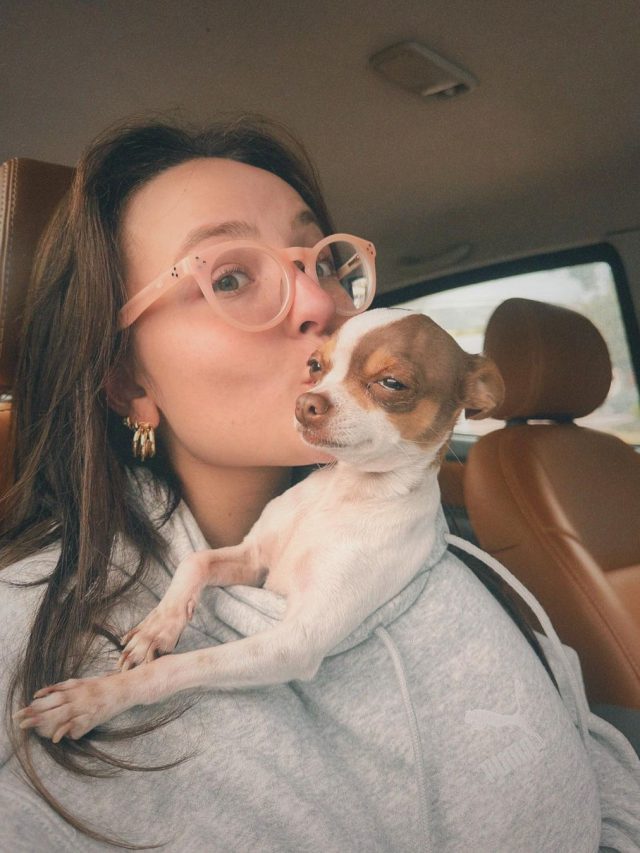 Larissa Manoela se afastou da mãe? Entenda o caso