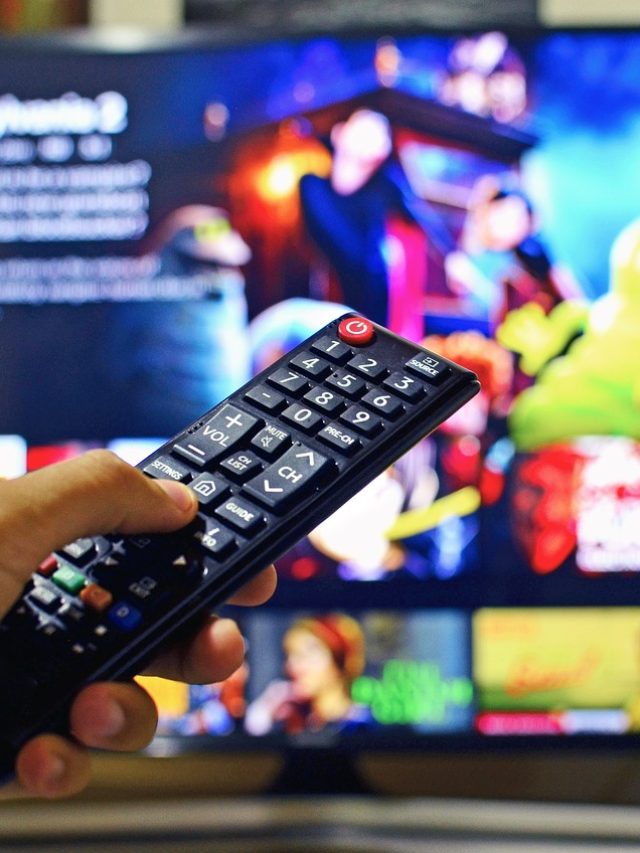 Idosos veem mais TV aberta; jovens preferem streaming e redes sociais