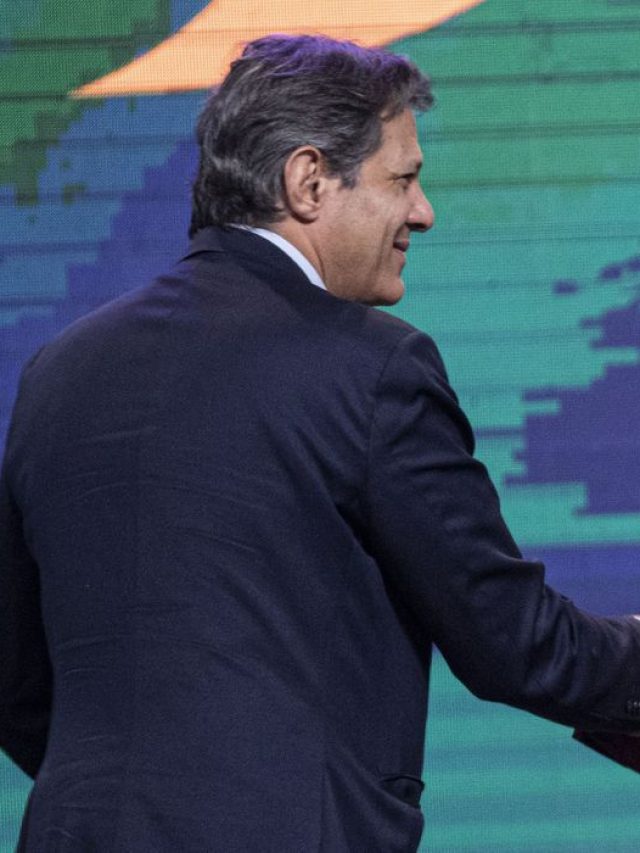 Reforma tributária terá transição de 20 anos