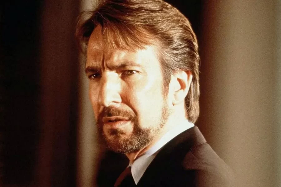 Alan Rickman como Hans Gruber