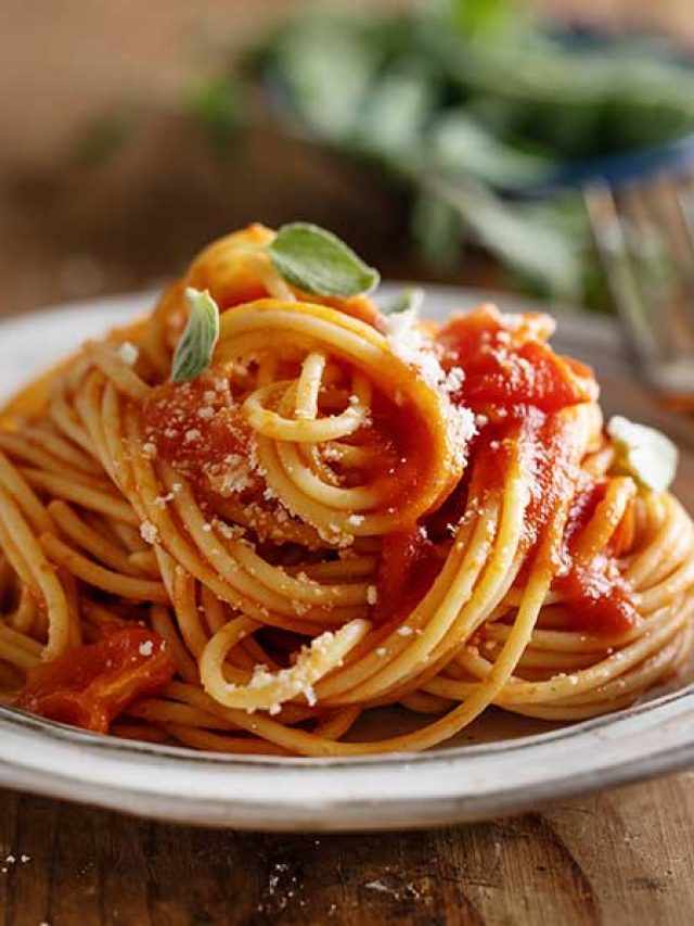 Por que comemos macarronada aos domingos? Descubra