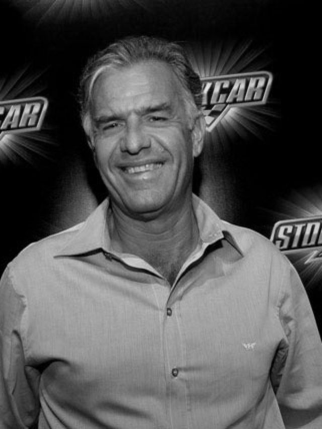 Marina Ruy Barbosa homenageia Alexandre Negrão