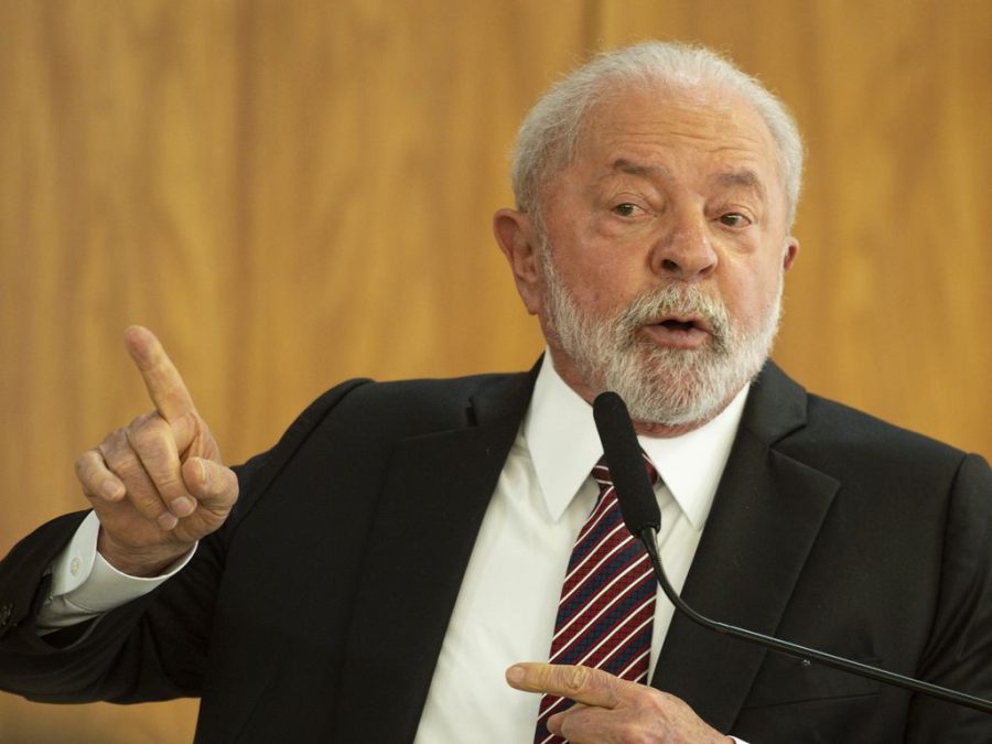 Moeda comum para o Brics pode ser realidade no futuro