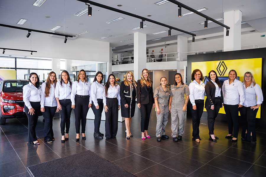 Quebrando barreiras e abrindo portas para as mulheres na indústria automotiva! Inauguração da concessionária Renault 100% feminina em São Paulo com o Grupo RPoint.