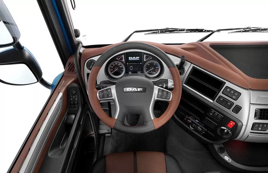 Interior do DAF XF promete conforto e praticidade