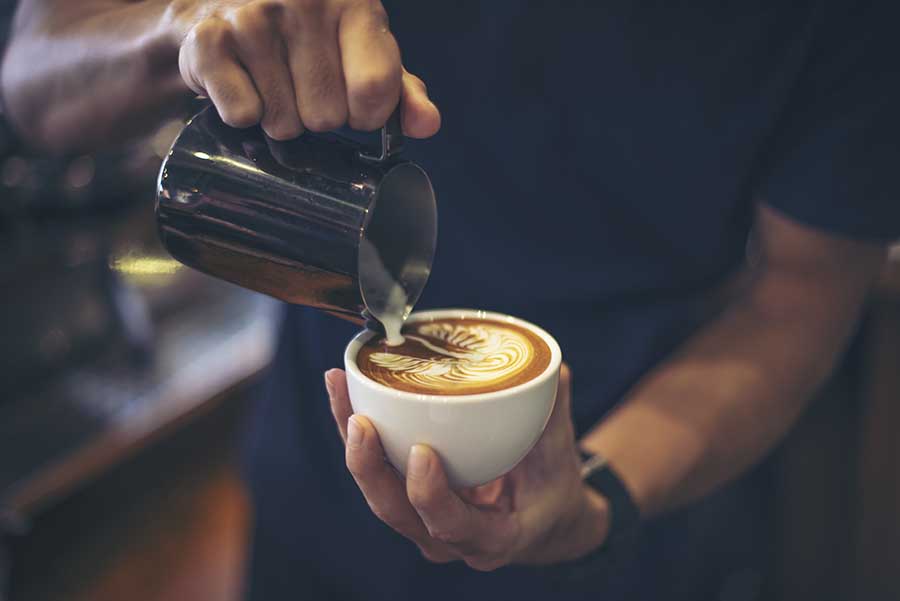 Desvendando a profissão de barista: Conhecimentos, habilidades e paixão pelo café