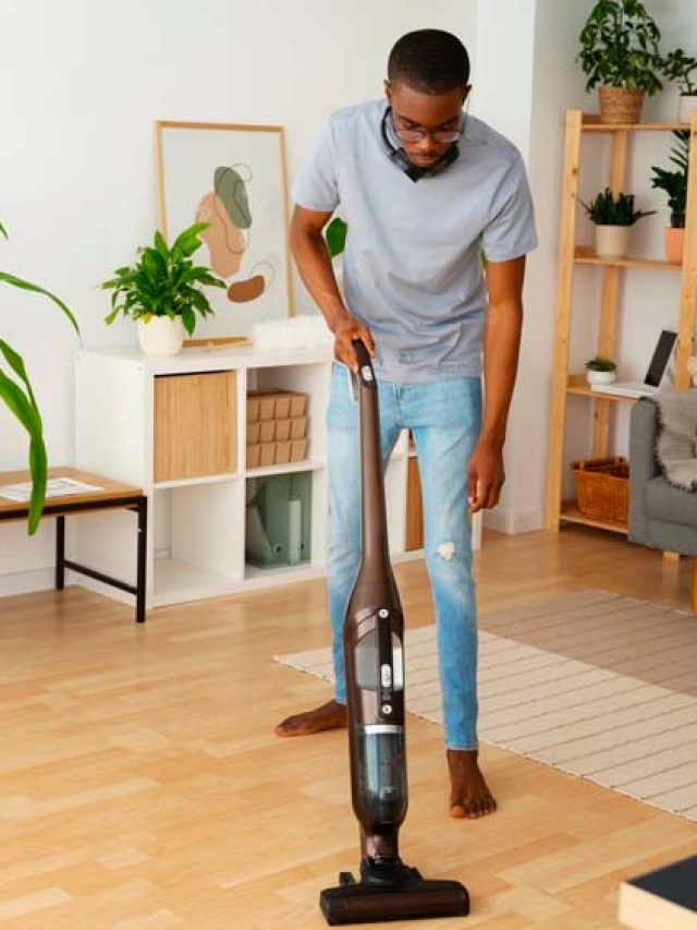Qual é o melhor aspirador de pó vertical? Veja como escolher