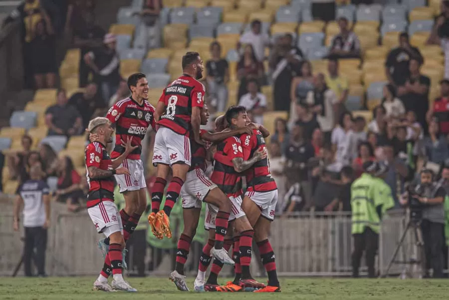 Athletico-PR e Flamengo disputam vaga nas quartas de final da Copa do Brasil (Foto: Gilvan de Souza / CRF)