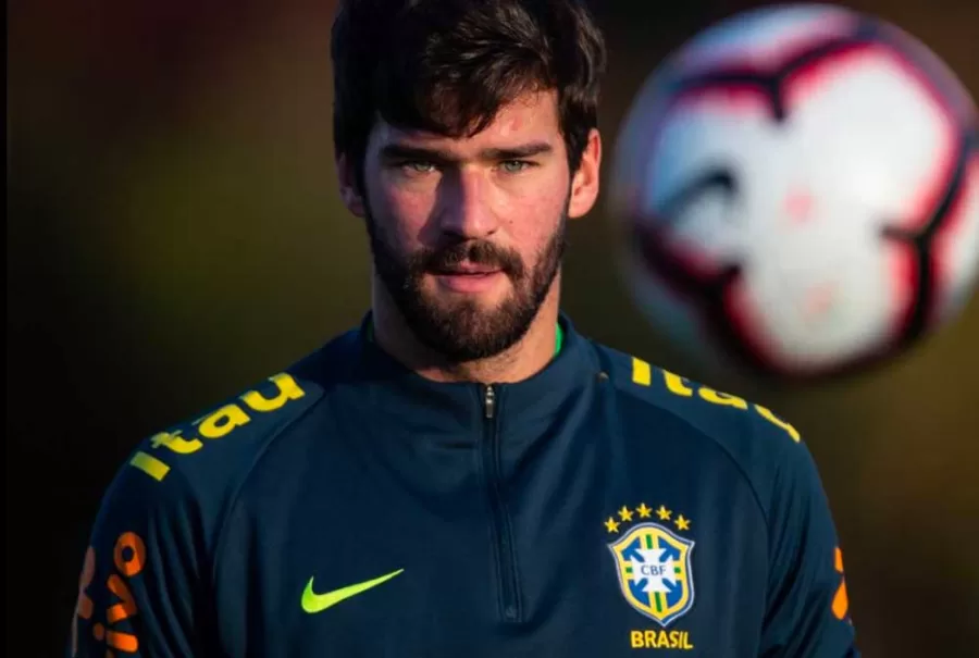 Contra o racismo: Seleção brasileira vai jogar de preto em jogo na Espanha