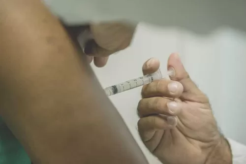 Fiocruz conclui produção da primeira vacina contra a esquistossomose