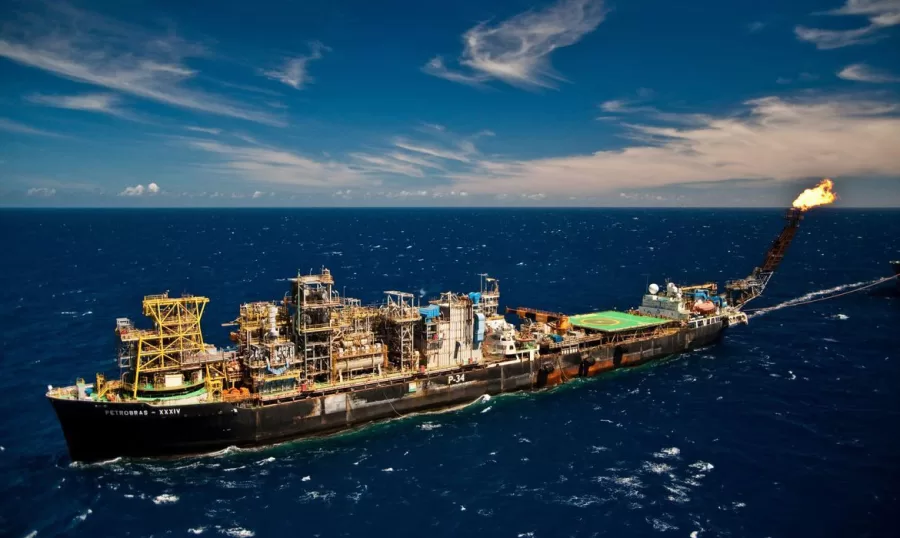 Até 2028, Brasil terá 23 novas plataformas de petróleo
