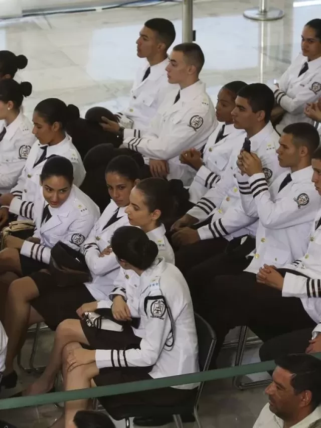 Escola militar acabou no Brasil? Entenda