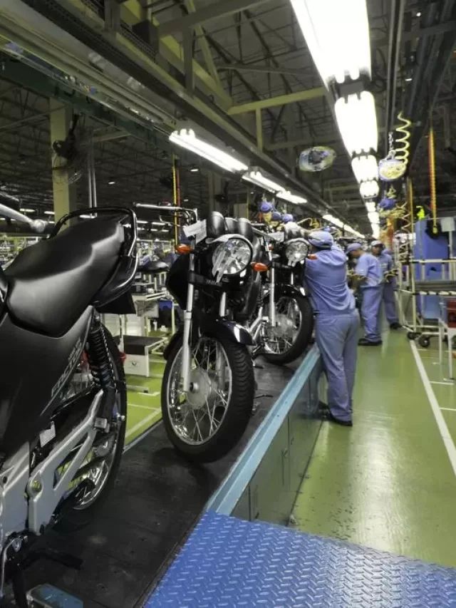 É hora de comprar uma moto nova? Produção aumenta no Brasil