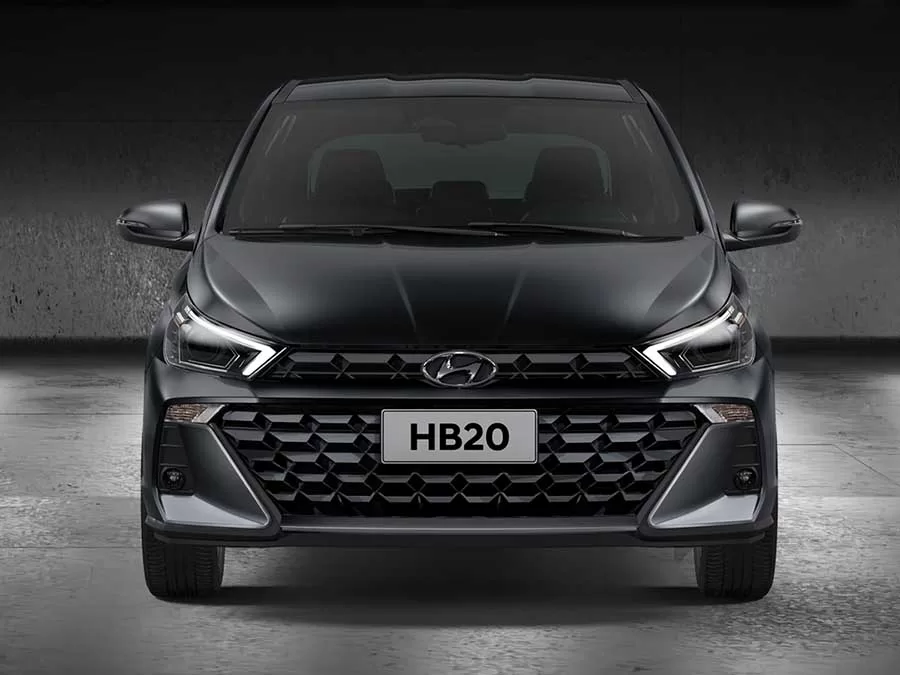 O Hyundai HB20 vem em seguida, com um preço aproximado de R$ 82.290. Com um bom conjunto mecânico, oferece desempenho e conforto ao mesmo tempo. O HB20 ganhou reconhecimento por sua qualidade construtiva e pela disponibilidade de recursos que antes eram exclusivos de carros de segmentos superiores.