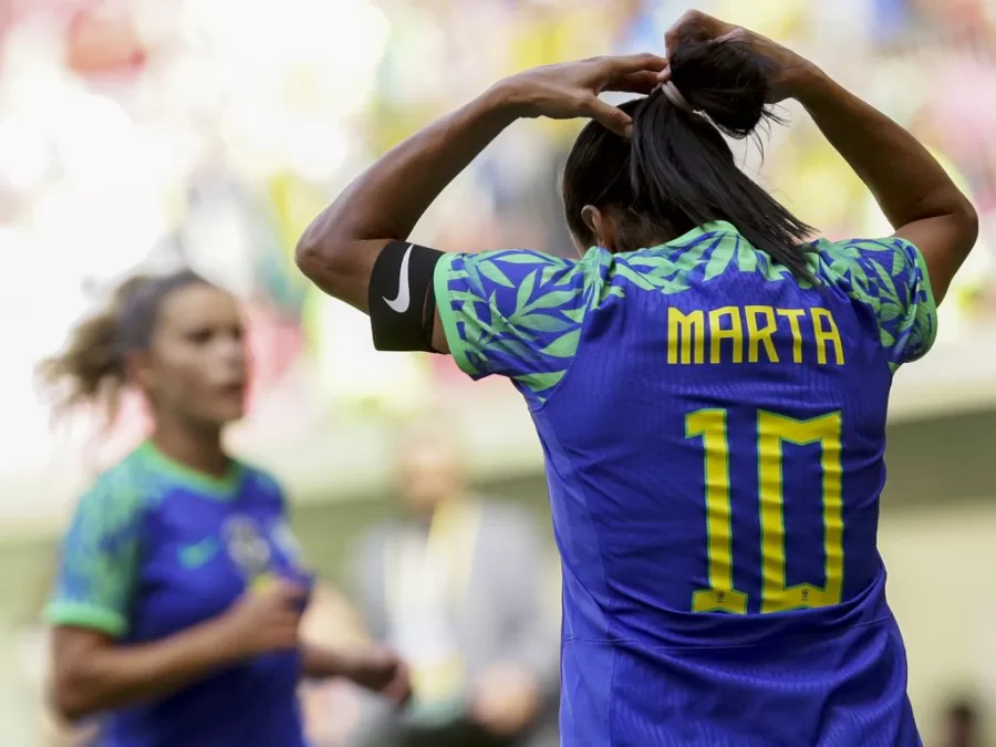 Desigualdade salarial no futebol: Marta, seis vezes melhor jogadora do mundo, recebe 188 vezes menos que Cristiano Ronaldo (Marcelo Camargo/Agência Brasil)