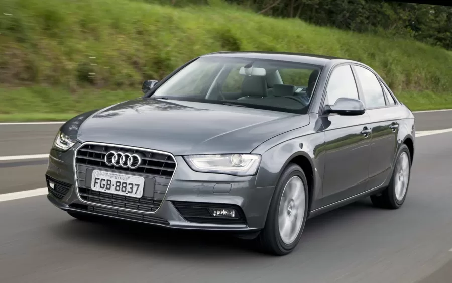 Audi A4 Attraction 2.0 TFSi