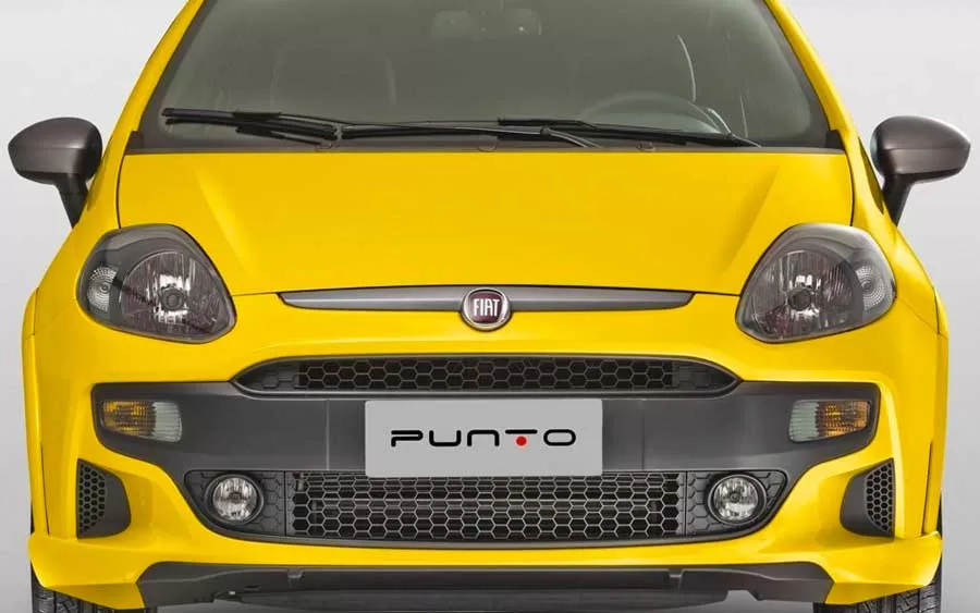 No segmento de hatchbacks compactos, o Fiat Punto T-Jet 1.4 Turbo 2016 se destaca pelo seu design atraente e contemporâneo.