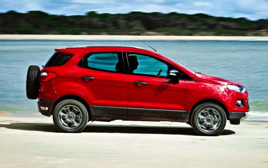 Na busca por um veículo usado que combine praticidade, desempenho e economia, o Ford Ecosport 2013 surge como uma opção atraente no mercado automobilístico.