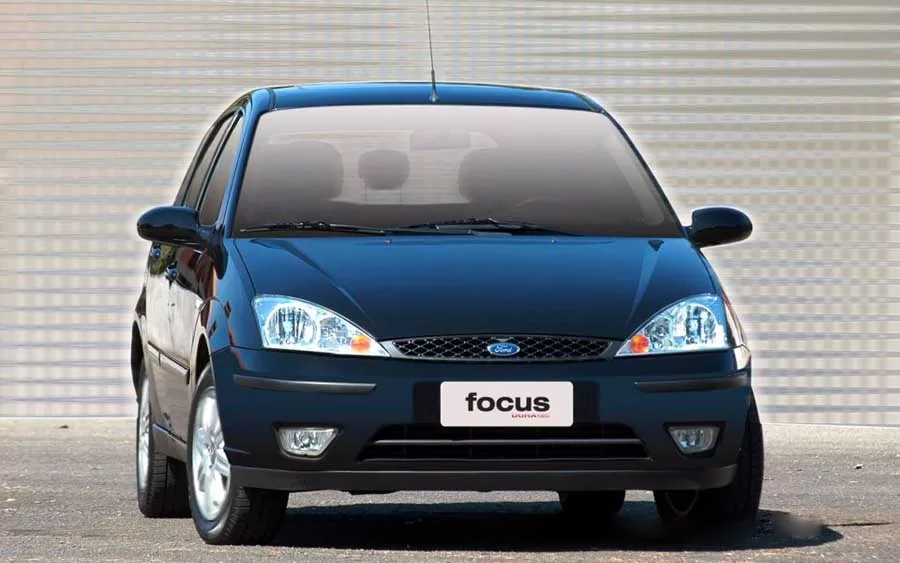 Comprar um carro usado sempre suscita uma série de questões e ponderações. No caso do Ford Focus Ghia 2.0 AT 2008, há muito a considerar antes de tomar essa decisão.