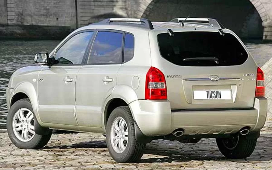 . No caso deste SUV de porte médio, lançado em 2010, o design é um elemento marcante que continua a atrair olhares mesmo após anos de sua estreia.