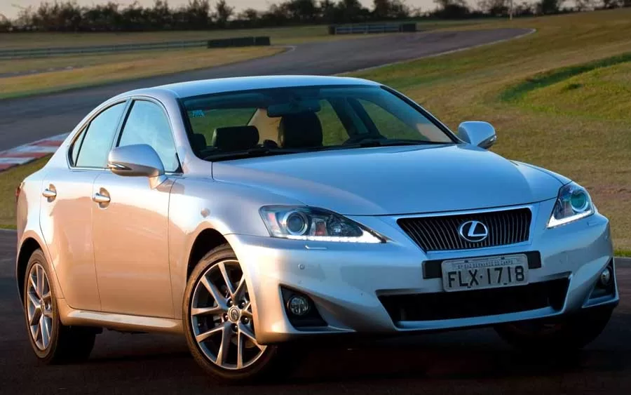 Lexus IS 300 3.0 V6 2012