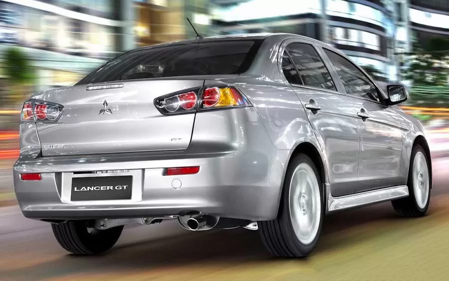 Mitsubishi Lancer GT 2.0 AWD 2015