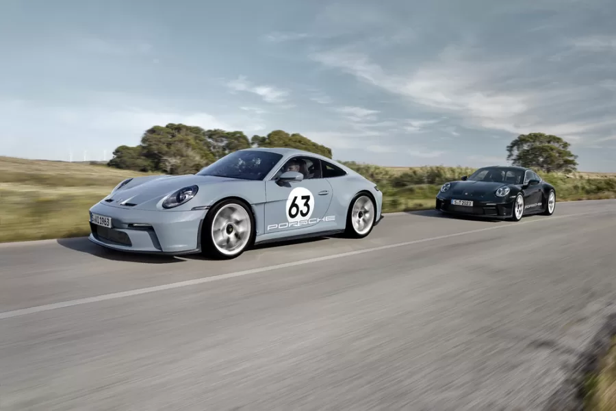 Porsche 911 S/T - Uma edição purista e comemorativa para os amantes da condução esportiva