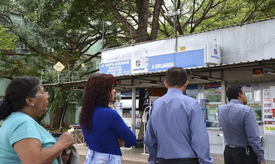 O próximo concurso da Mega-Sena está agendada para acontecer na terça-feira (29) - Foto: Wilson Dias/Agência Brasil