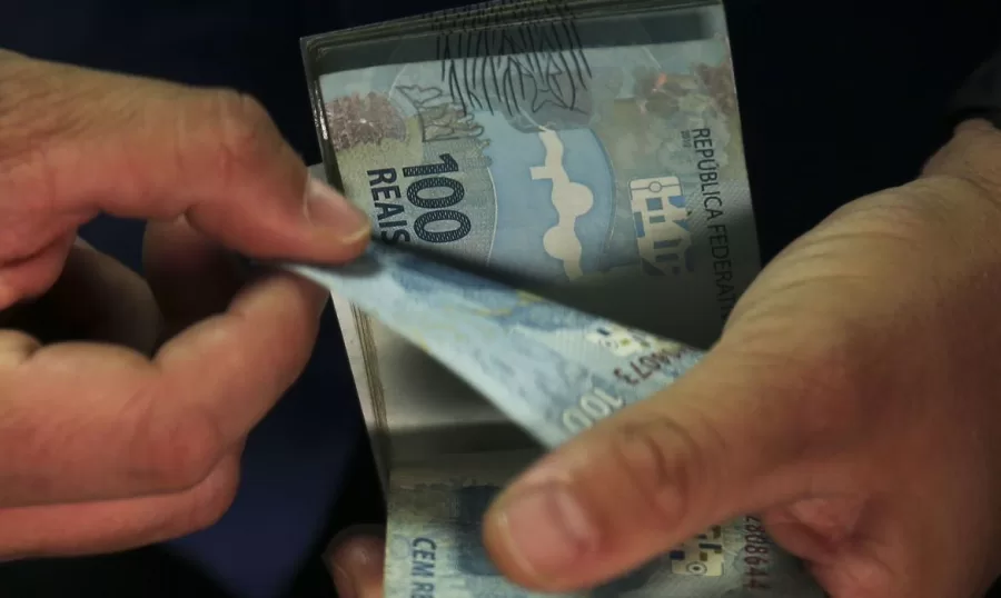 R$ 40 bilhões saem do Brasil para paraísos fiscais e offshores
