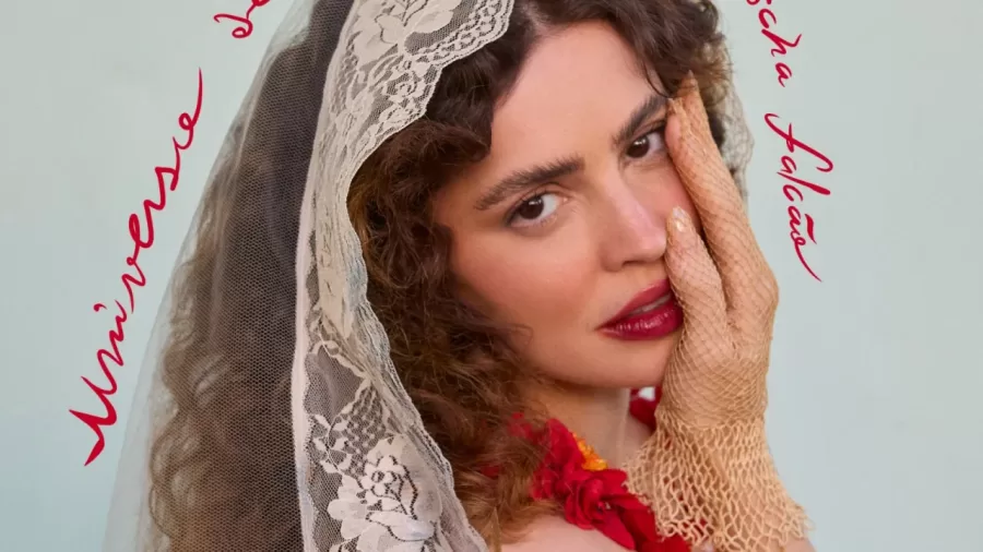 Universo de Paixão: EP de forrós de Natascha Falcão é novo trabalho da cantora e atriz