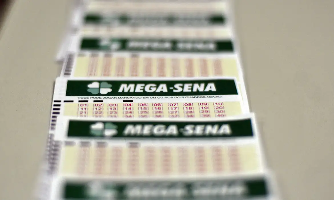 Sorteio da Mega-Sena oferece R$ 15 milhões neste sábado