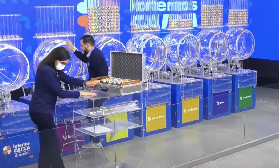 Resultados 02/07/2024: Lotofácil 3144, Quina 6470, Timemania 2112, Mega Sena 2744 e Dia de Sorte 933