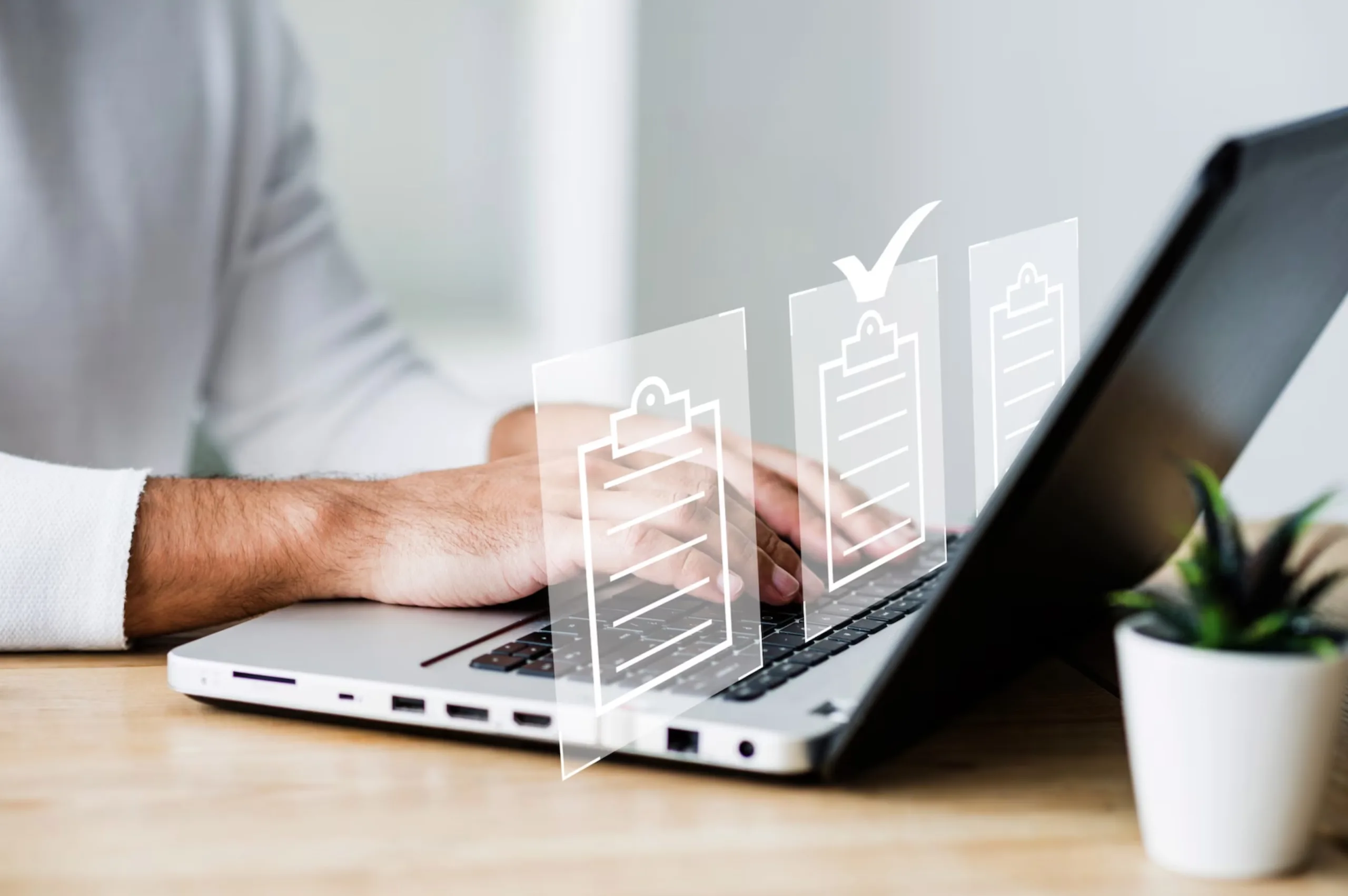 Empresas brasileiras terão que guardar arquivos XML de documentos fiscais eletrônicos por 11 anos. A nova regra vale a partir de 1º de maio e unifica o prazo em todo o território nacional.