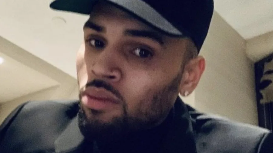 Chris Brown é preso em Manchester acusado de agressão a produtor em boate de Londres