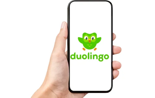 Duolingo lança 148 cursos com IA, substitui humanos e mira 1 bilhão de usuários no mundo todo