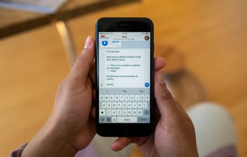 O WhatsApp passou a exigir iOS 15.1 ou superior a partir desta segunda-feira. Modelos como iPhone 5s e 6 estão fora da nova política de compatibilidade do aplicativo da Meta - reprodução / canva