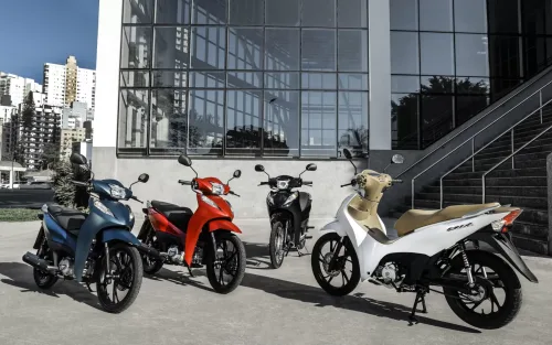 Honda Biz 125 2025: tudo sobre a nova scooter; confira preço, fotos, versões e ficha técnica dessa moto feita para a cidade